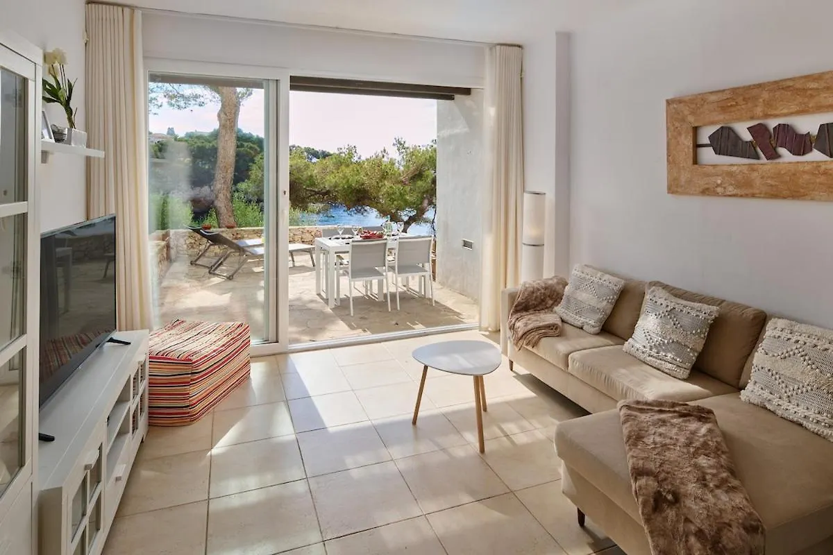 Sea Frontline Apartment 'Ernesto'. Pool. Wifi Santanyi 0*,  Spain